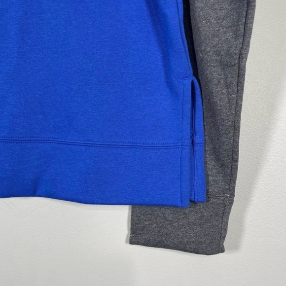 Nike Unisex Blue Crewneck Sweatshirt XXL Colorblock Gray Sleeves Athletic Look - Picture 3 of 12
